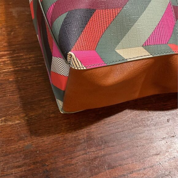 Fossil Fiona Chevron Blue/Pink Tote Bag PVC Canvas Faux Leather Women's Zip​​ - Picture 6 of 12